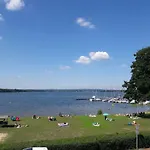 Appartement Strandferienwohnung Am Scharmuetzelsee